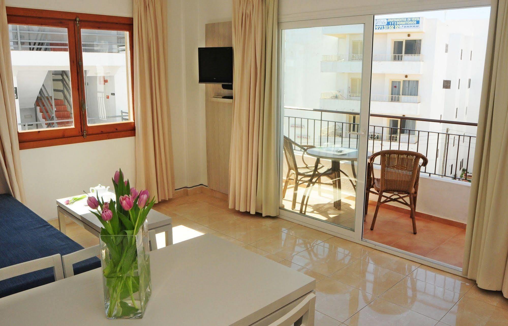 Apartamentos Avenida - Mc Apartamentos Ibiza Exterior photo